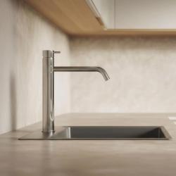 Waterevolution Flow Kitchen mixer with swivel spout Chrome T15001