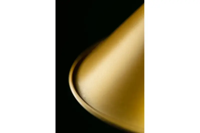 Decor Prive modern brass gold pendant lamp cone-shaped 7610
