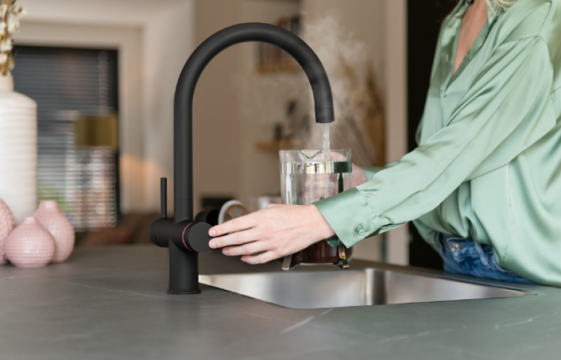 Franke Maris water hub 7L boiler 3-in-1 with Touch electronic boiling water tap matte black with water hub bypass 1208967856