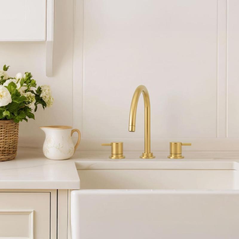 WaterEvolution Flow 3-hole kitchen mixer tap with swivel spout and filtered water connection in light gold T152UWGE