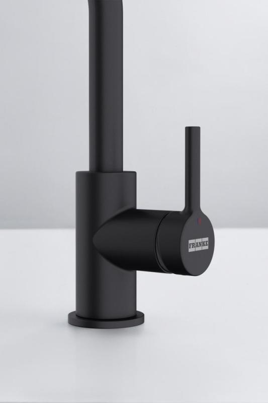 Franke Lina L Kitchen Faucet Swiveling Spout Black 115.0693.393
