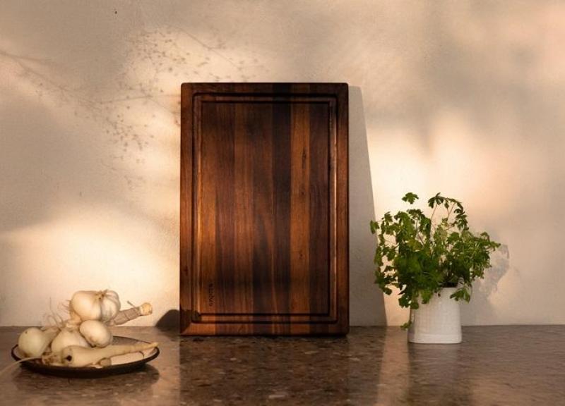 Woodsea Butcher Groove M - Walnut Wooden Cutting Board with juice groove 50x38 cm 1208971535