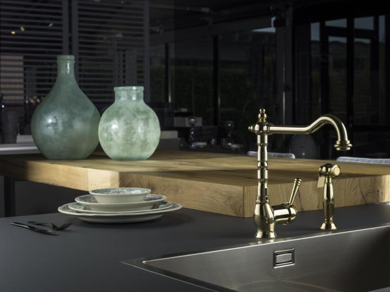 PB Nostalgic Pull-Out Kitchen Hand Shower, Classic Natural Brass